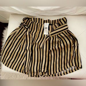Fashion. nova Marine tan belted shorts